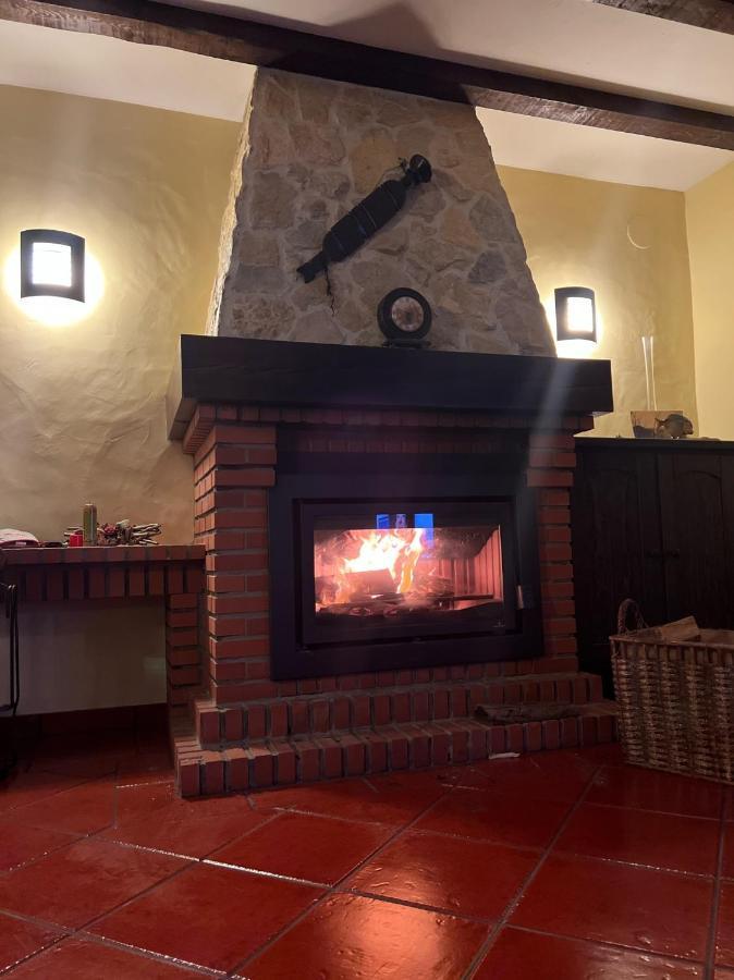 Junceira - Refugio De Luxo Perto Do Castelo Villa